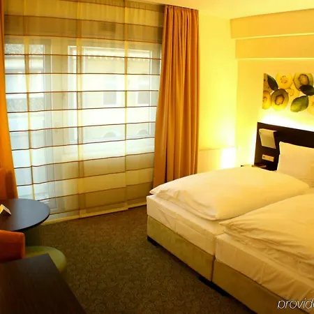 Hotel June Six Hanower
